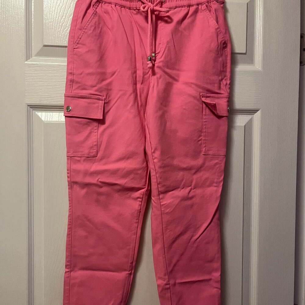 NWOT Women's Venus Pink Cargo Pants Size S